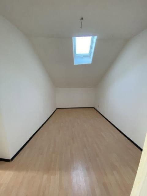 4 bedroom flat to rent, 110 m², Eisfelder Straße 34, Neustadt bei Coburg, Bavaria 4 bedroom flat to rent, 110 m², Eisfelder Straße 34, Neustadt bei Coburg, Bavaria