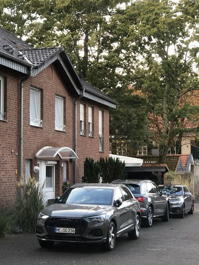 house to rent, 133 m², Monheim am Rhein, North Rhine-Westphalia house to rent, 133 m², Monheim am Rhein, North Rhine-Westphalia