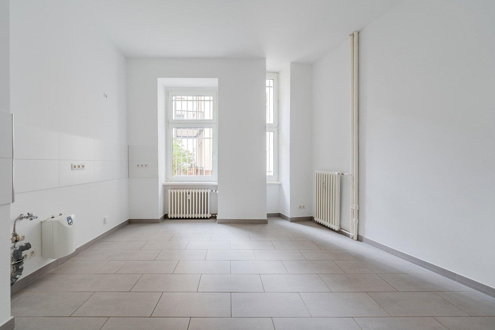 4 bedroom flat for sale, 118 m², Düsseldorfer Str. 14, Berlin, Berlin 4 bedroom flat for sale, 118 m², Düsseldorfer Str. 14, Berlin, Berlin
