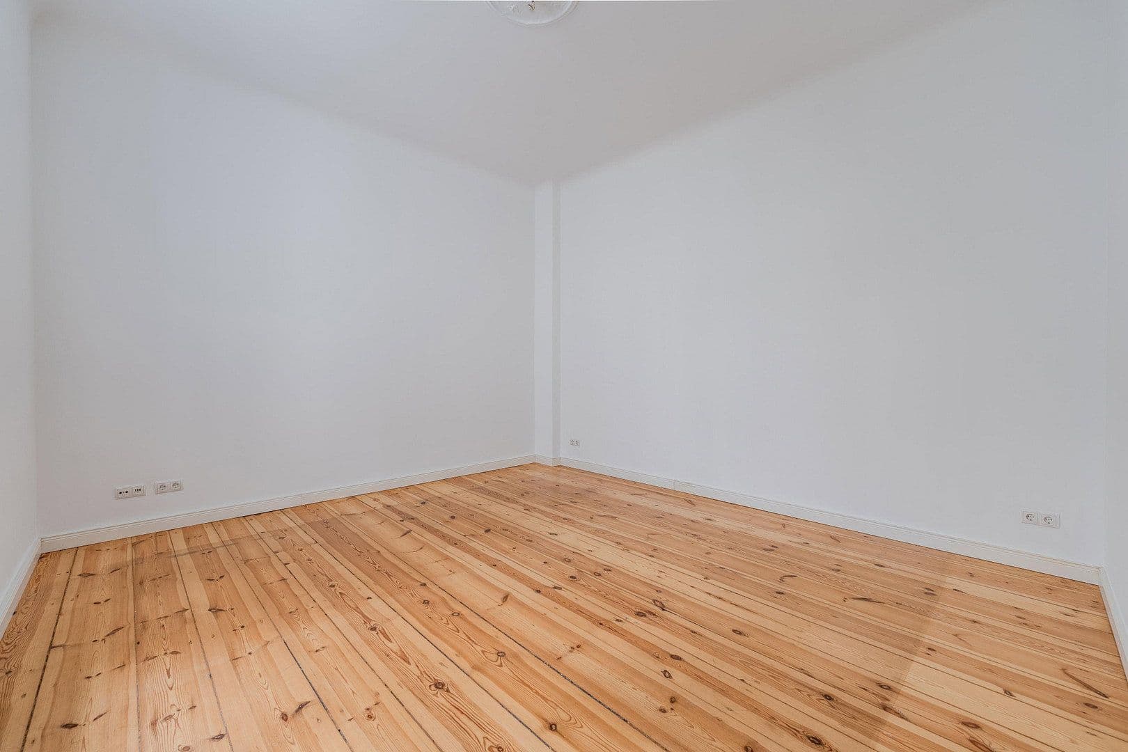 4 bedroom flat for sale, 118 m², Düsseldorfer Str. 14, Berlin, Berlin 4 bedroom flat for sale, 118 m², Düsseldorfer Str. 14, Berlin, Berlin
