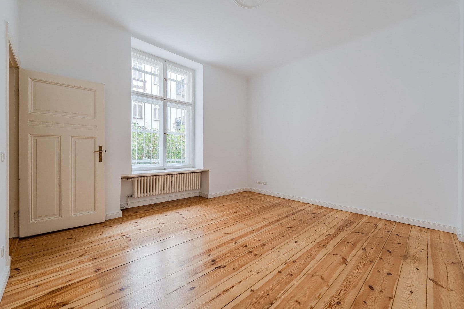 4 bedroom flat for sale, 118 m², Düsseldorfer Str. 14, Berlin, Berlin 4 bedroom flat for sale, 118 m², Düsseldorfer Str. 14, Berlin, Berlin