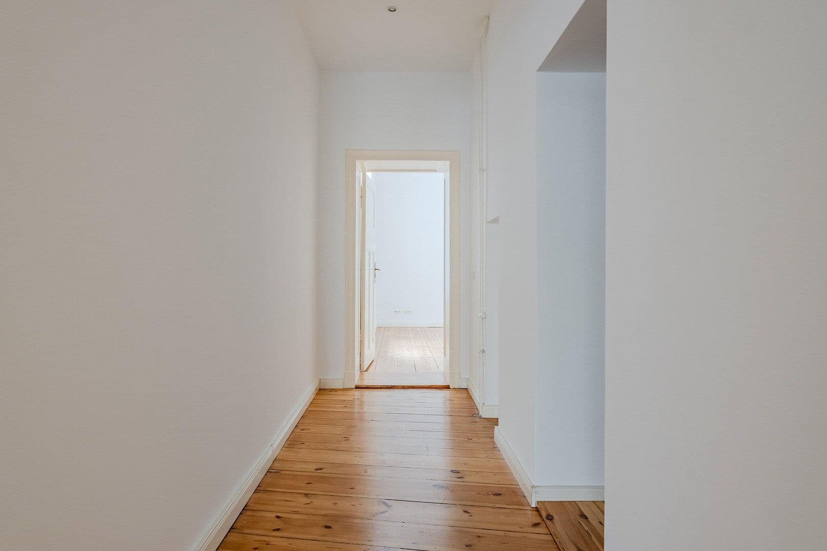 4 bedroom flat for sale, 118 m², Düsseldorfer Str. 14, Berlin, Berlin 4 bedroom flat for sale, 118 m², Düsseldorfer Str. 14, Berlin, Berlin