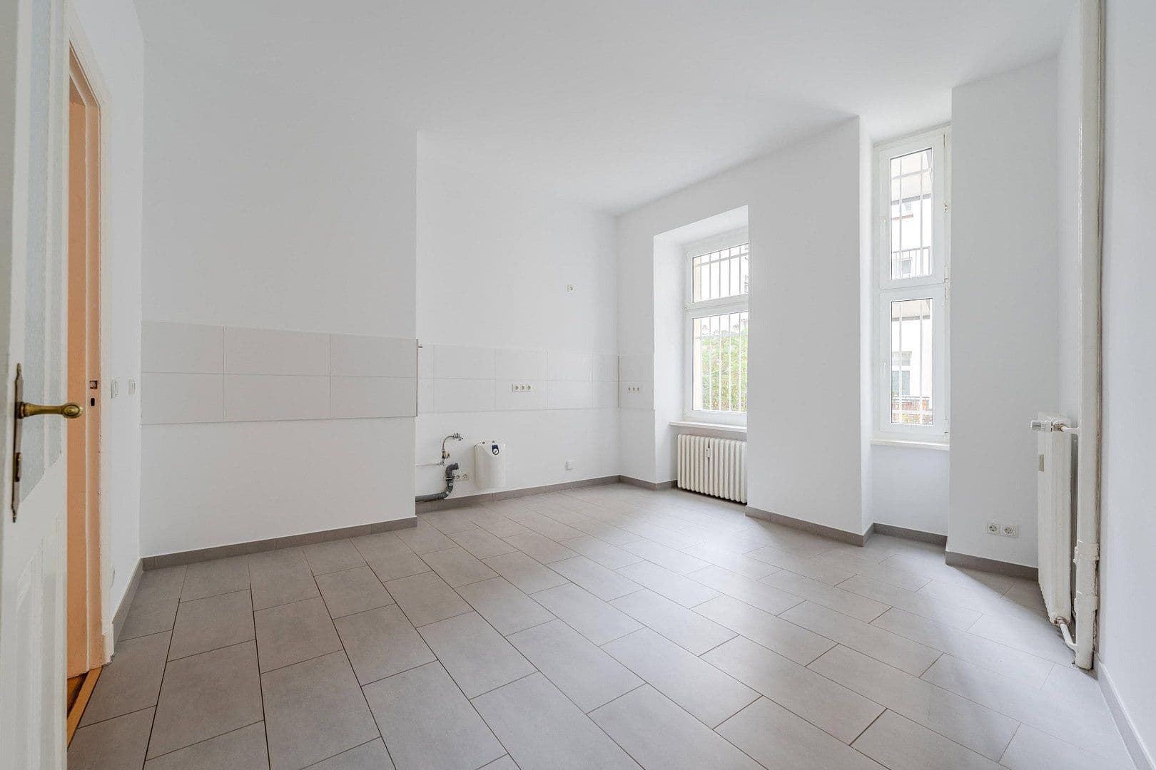 4 bedroom flat for sale, 118 m², Düsseldorfer Str. 14, Berlin, Berlin 4 bedroom flat for sale, 118 m², Düsseldorfer Str. 14, Berlin, Berlin