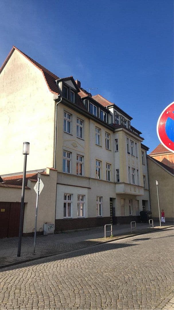 4 bedroom flat to rent, 82 m², Bahnhofstraße 2, Kyritz, Brandenburg 4 bedroom flat to rent, 82 m², Bahnhofstraße 2, Kyritz, Brandenburg
