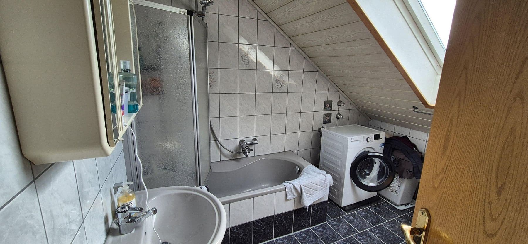 house for sale, 229 m², Biberbach, Bavaria house for sale, 229 m², Biberbach, Bavaria