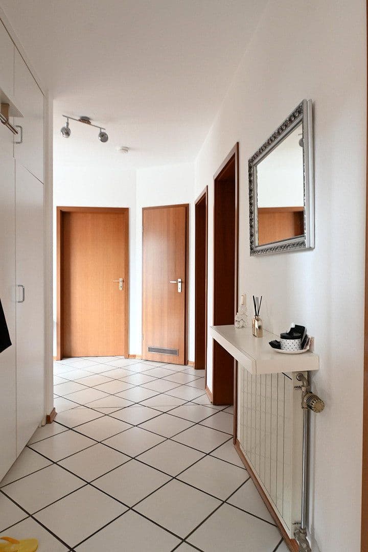 3 bedroom flat to rent, 110 m², Frankfurter Str.214, Köln, North Rhine-Westphalia 3 bedroom flat to rent, 110 m², Frankfurter Str.214, Köln, North Rhine-Westphalia