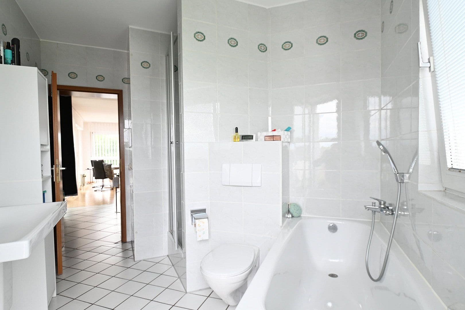 3 bedroom flat to rent, 110 m², Frankfurter Str.214, Köln, North Rhine-Westphalia 3 bedroom flat to rent, 110 m², Frankfurter Str.214, Köln, North Rhine-Westphalia