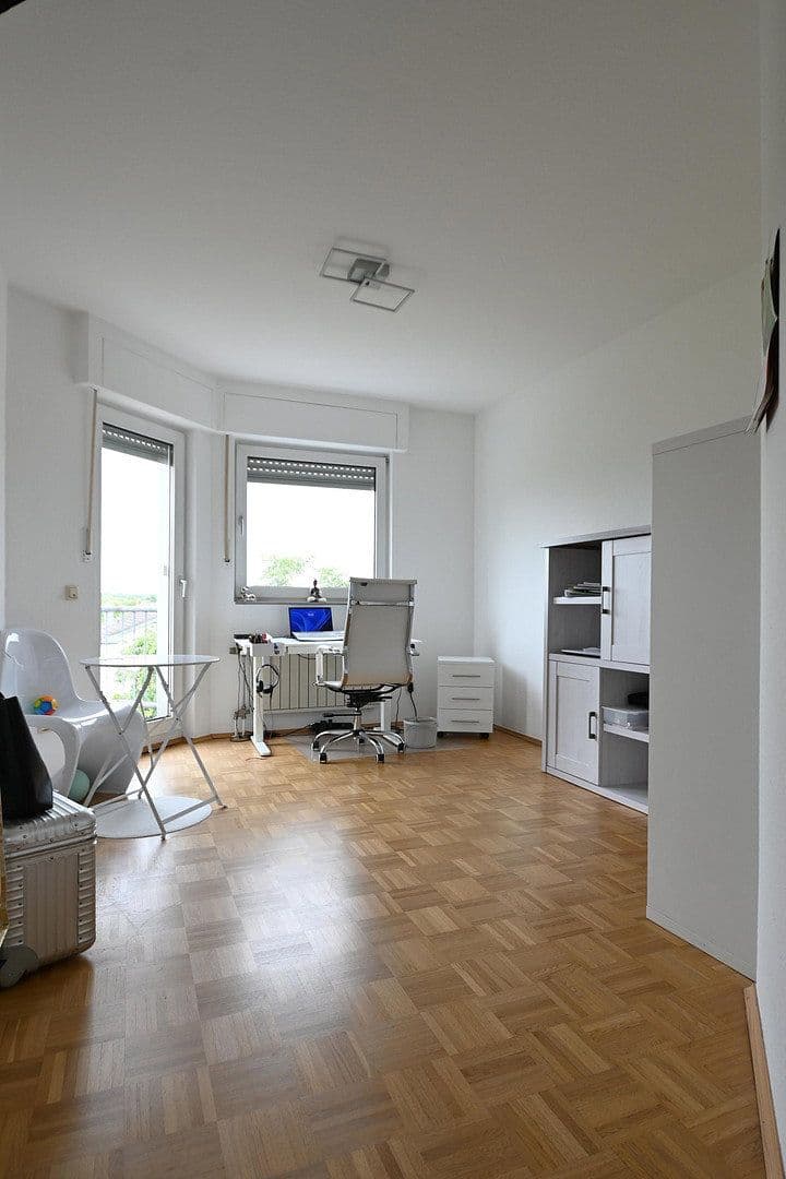 3 bedroom flat to rent, 110 m², Frankfurter Str.214, Köln, North Rhine-Westphalia 3 bedroom flat to rent, 110 m², Frankfurter Str.214, Köln, North Rhine-Westphalia