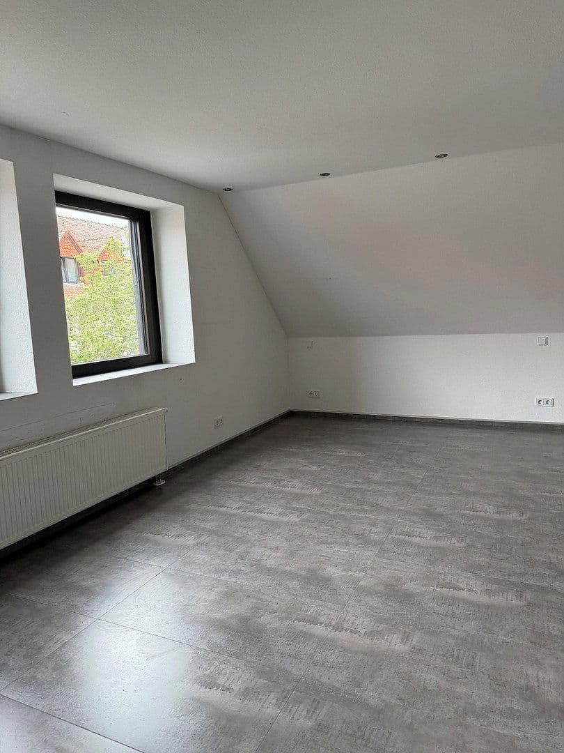 1 bedroom flat to rent, 106 m², Heddesheim, Baden-Württemberg 1 bedroom flat to rent, 106 m², Heddesheim, Baden-Württemberg