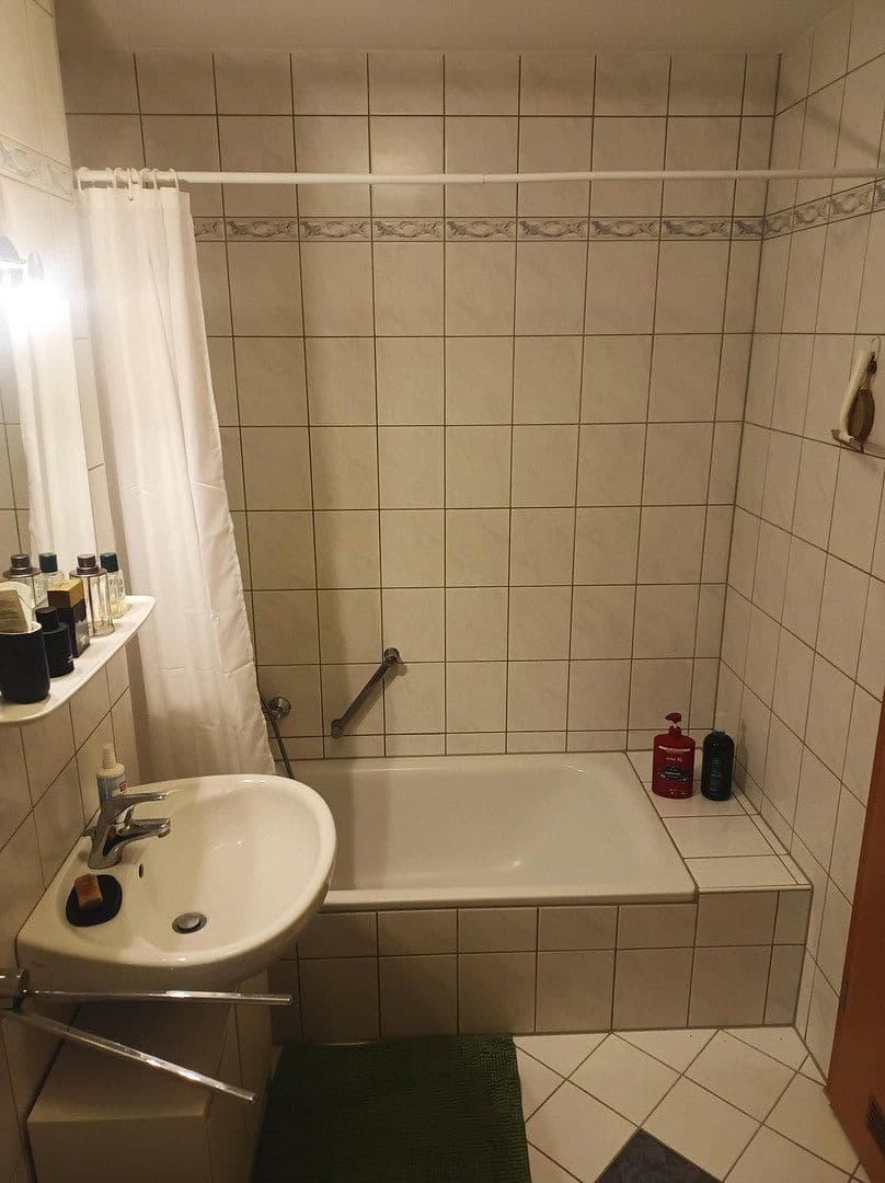 2 bedroom flat to rent, 56 m², Unterislinger Weg 18, Regensburg, Bavaria 2 bedroom flat to rent, 56 m², Unterislinger Weg 18, Regensburg, Bavaria