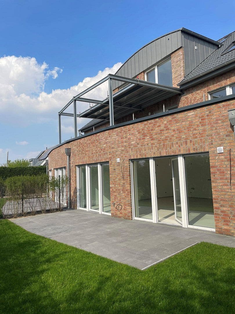 4 bedroom flat to rent, 122 m², Kempen, North Rhine-Westphalia 4 bedroom flat to rent, 122 m², Kempen, North Rhine-Westphalia