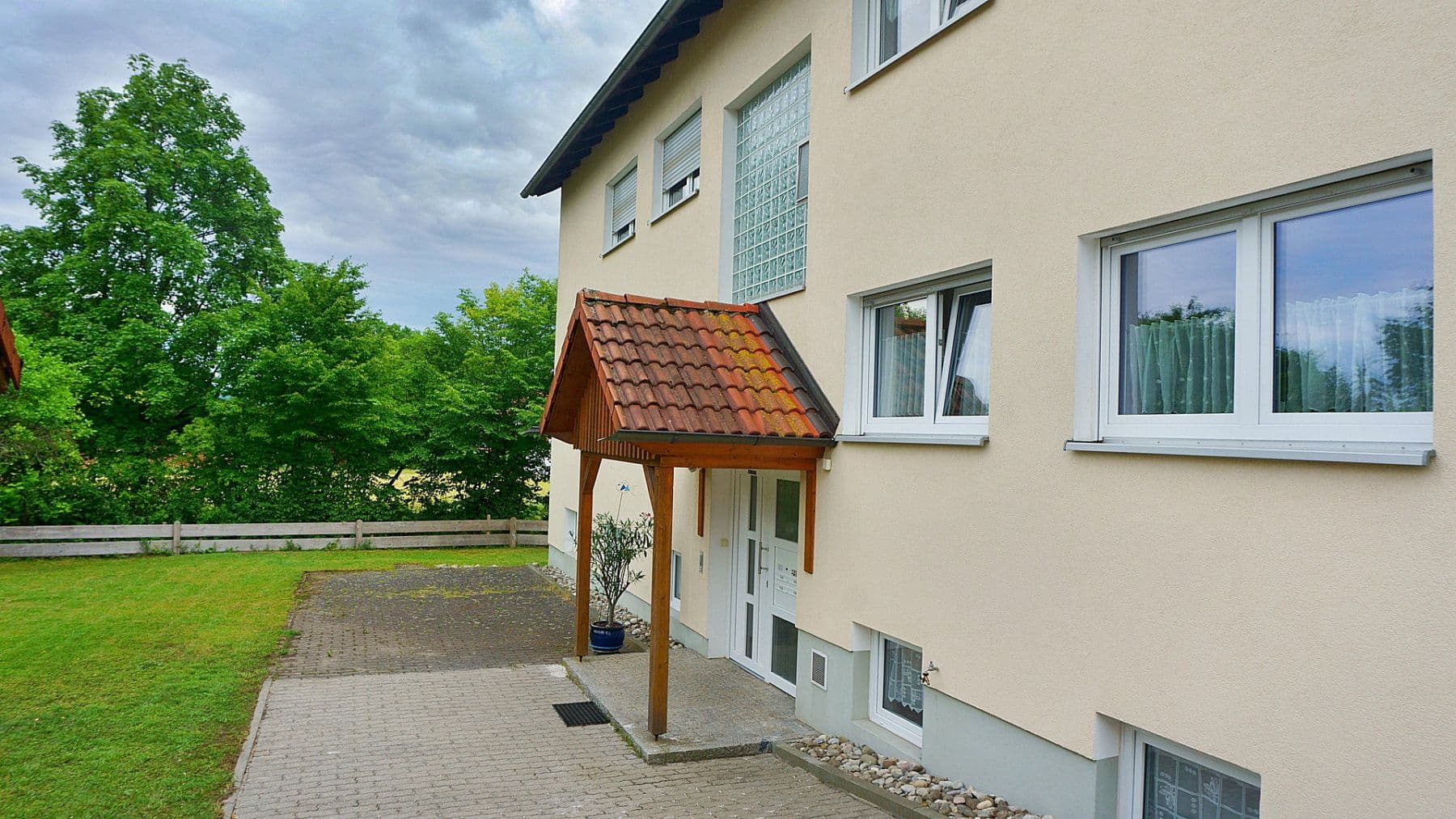 2 bedroom with open-plan kitchen flat to rent, 97 m², Pautzfelder Straße 12, Forchheim, Bavaria 2 bedroom with open-plan kitchen flat to rent, 97 m², Pautzfelder Straße 12, Forchheim, Bavaria