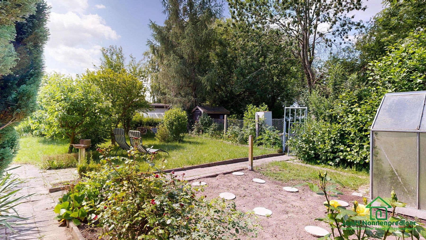 house for sale, 27 m², Gartenverein Marienhöhe e.V. - Rogahner Straße 2b, Schwerin, Mecklenburg-Vorpommern house for sale, 27 m², Gartenverein Marienhöhe e.V. - Rogahner Straße 2b, Schwerin, Mecklenburg-Vorpommern