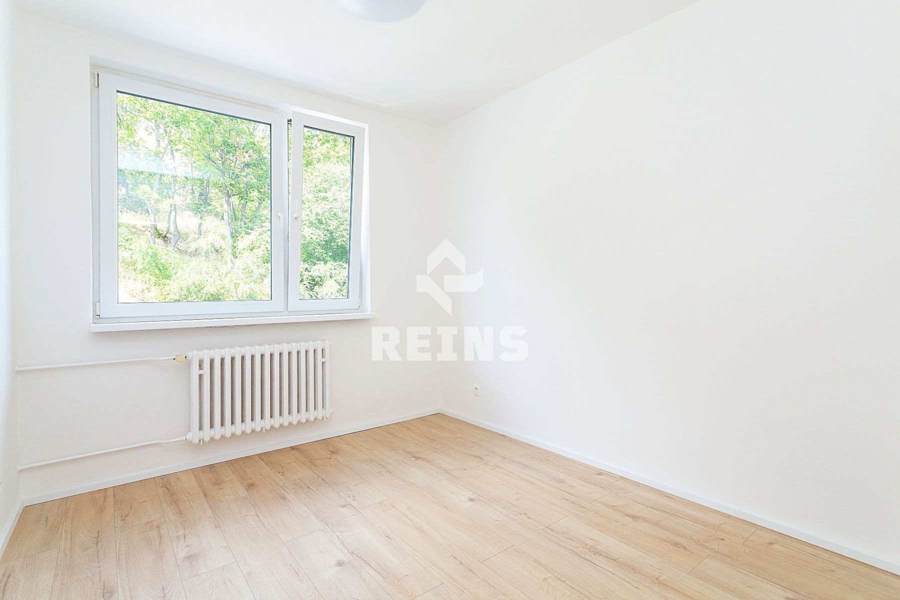 3 bedroom with open-plan kitchen flat for sale, 64 m², U Dvou srpů, Prague, Prague 3 bedroom with open-plan kitchen flat for sale, 64 m², U Dvou srpů, Prague, Prague