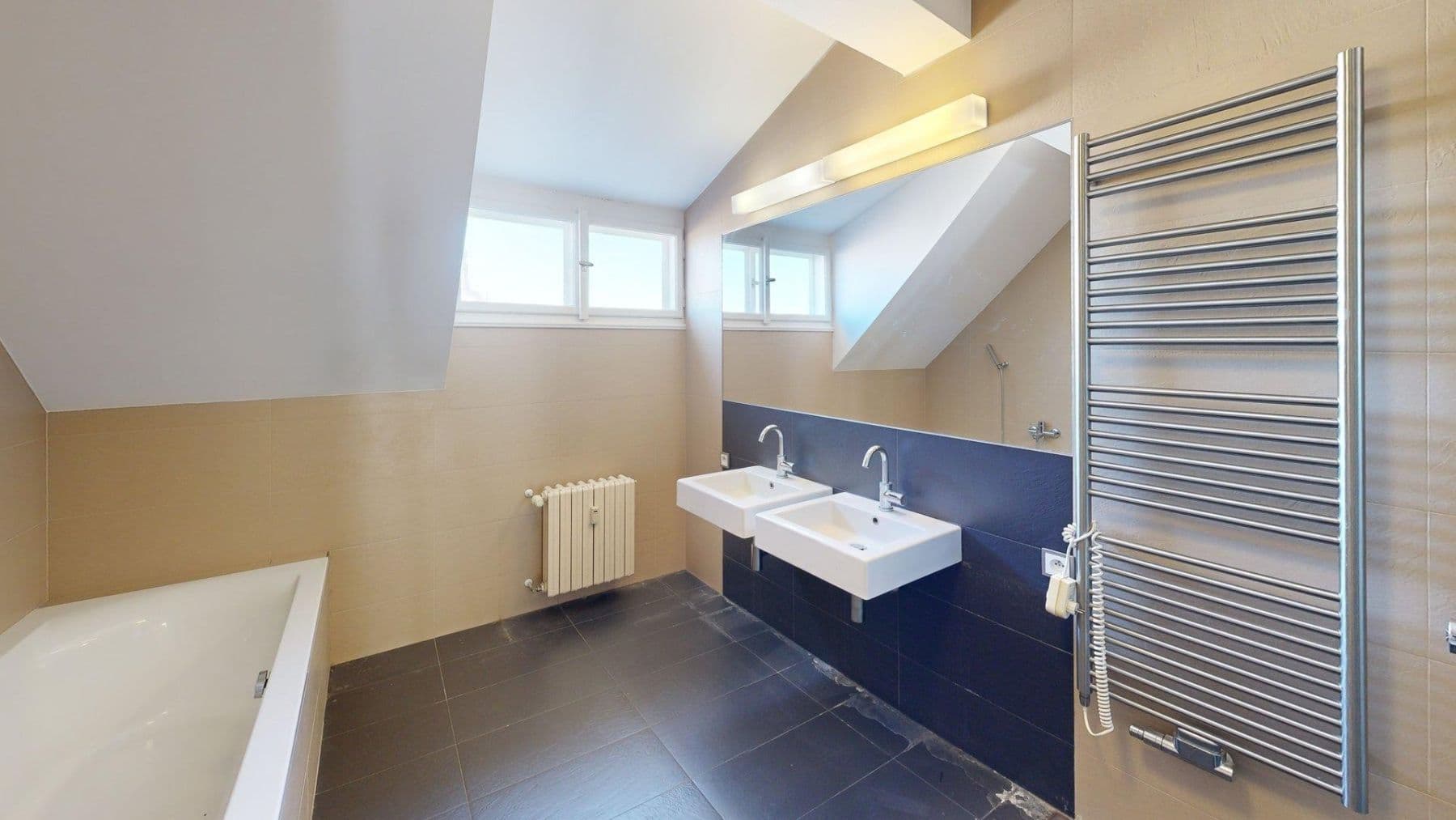 4 bedroom flat to rent, 163 m², Národní, Prague, Prague 4 bedroom flat to rent, 163 m², Národní, Prague, Prague