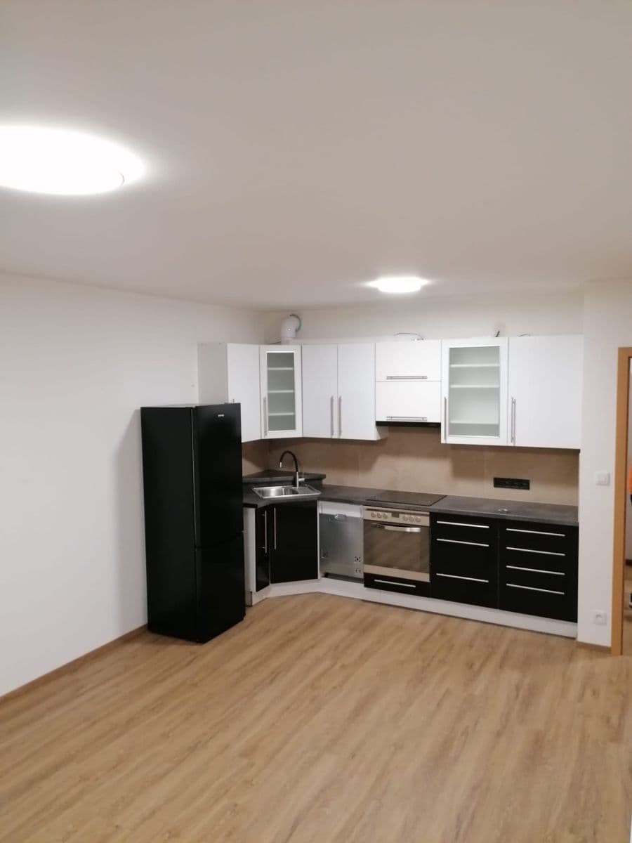 1 bedroom with open-plan kitchen flat for sale, 54 m², Stočesova, Prague, Prague 1 bedroom with open-plan kitchen flat for sale, 54 m², Stočesova, Prague, Prague