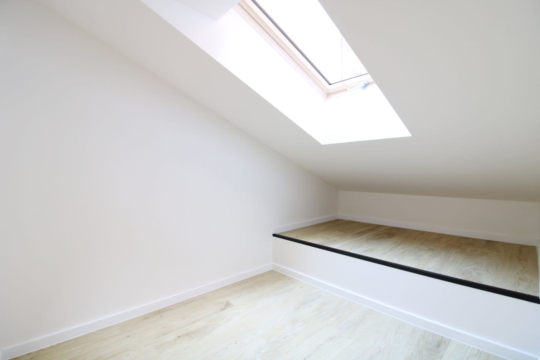 1 bedroom with open-plan kitchen flat to rent, 45 m², Chlumova, Prague, Prague 1 bedroom with open-plan kitchen flat to rent, 45 m², Chlumova, Prague, Prague