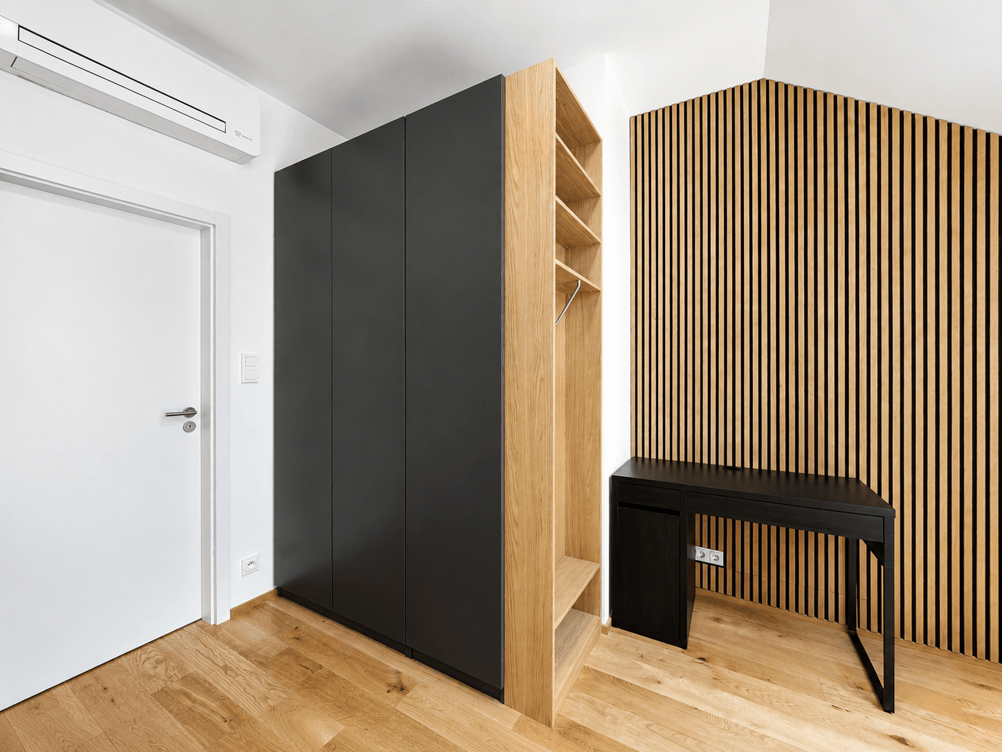 1 bedroom with open-plan kitchen flat to rent, 56 m², Vrtbova, Prague, Prague 1 bedroom with open-plan kitchen flat to rent, 56 m², Vrtbova, Prague, Prague