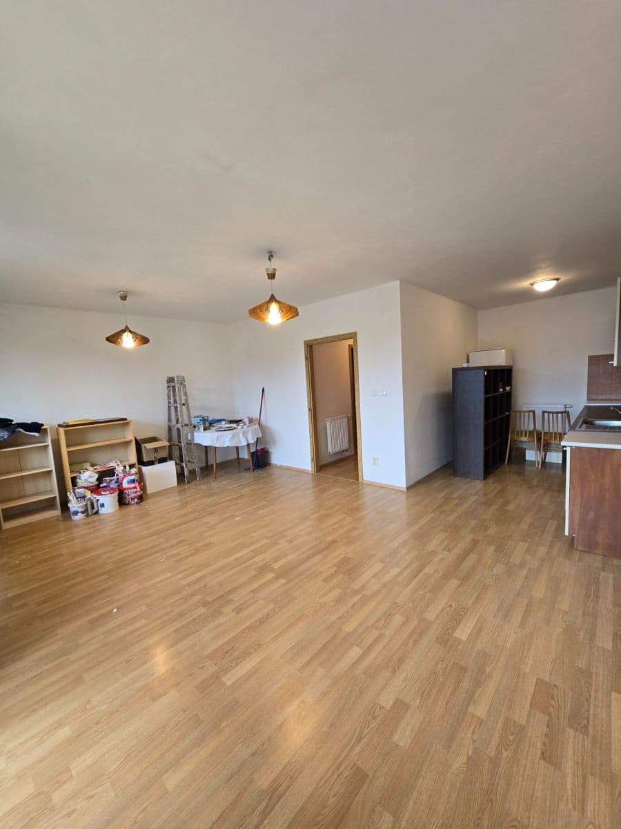 Studio flat to rent, 40 m², Komenského, Rajhrad, Jihomoravský Region Studio flat to rent, 40 m², Komenského, Rajhrad, Jihomoravský Region
