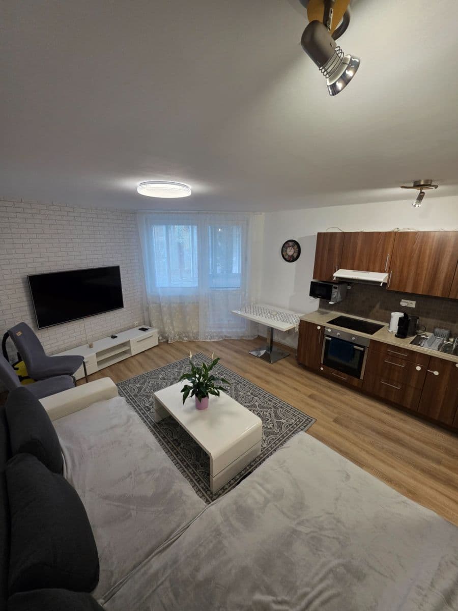 2 bedroom flat to rent, 53 m², Fedinova, Petržalka, Bratislavský Region 2 bedroom flat to rent, 53 m², Fedinova, Petržalka, Bratislavský Region