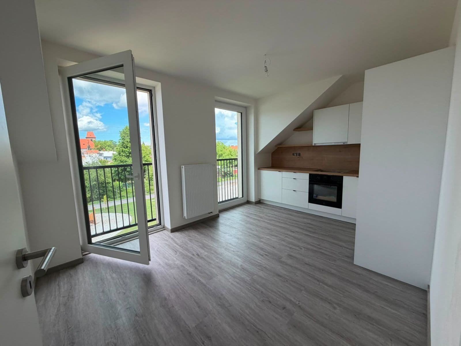 1 bedroom with open-plan kitchen flat to rent, 44 m², Prokopa Velikého, Český Brod, Středočeský Region 1 bedroom with open-plan kitchen flat to rent, 44 m², Prokopa Velikého, Český Brod, Středočeský Region