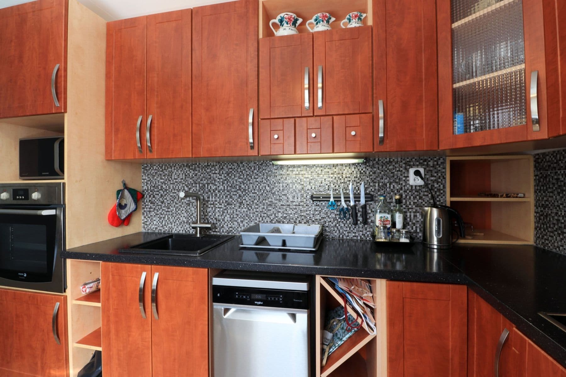 2 bedroom with open-plan kitchen flat to rent, 67 m², Děčínská, Kladno, Středočeský Region 2 bedroom with open-plan kitchen flat to rent, 67 m², Děčínská, Kladno, Středočeský Region