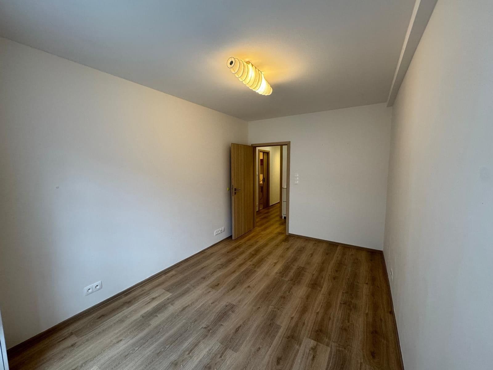 2 bedroom with open-plan kitchen flat to rent, 67 m², Dačického, Prague, Prague 2 bedroom with open-plan kitchen flat to rent, 67 m², Dačického, Prague, Prague