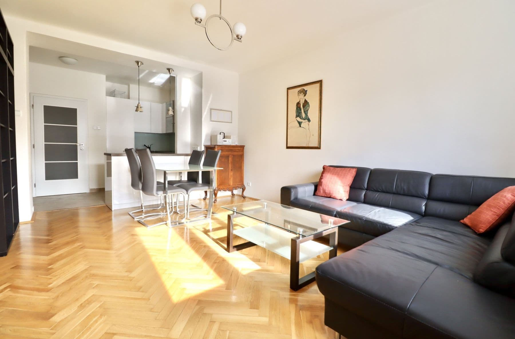 1 bedroom with open-plan kitchen flat to rent, 55 m², Rooseveltova, Prague, Prague 1 bedroom with open-plan kitchen flat to rent, 55 m², Rooseveltova, Prague, Prague