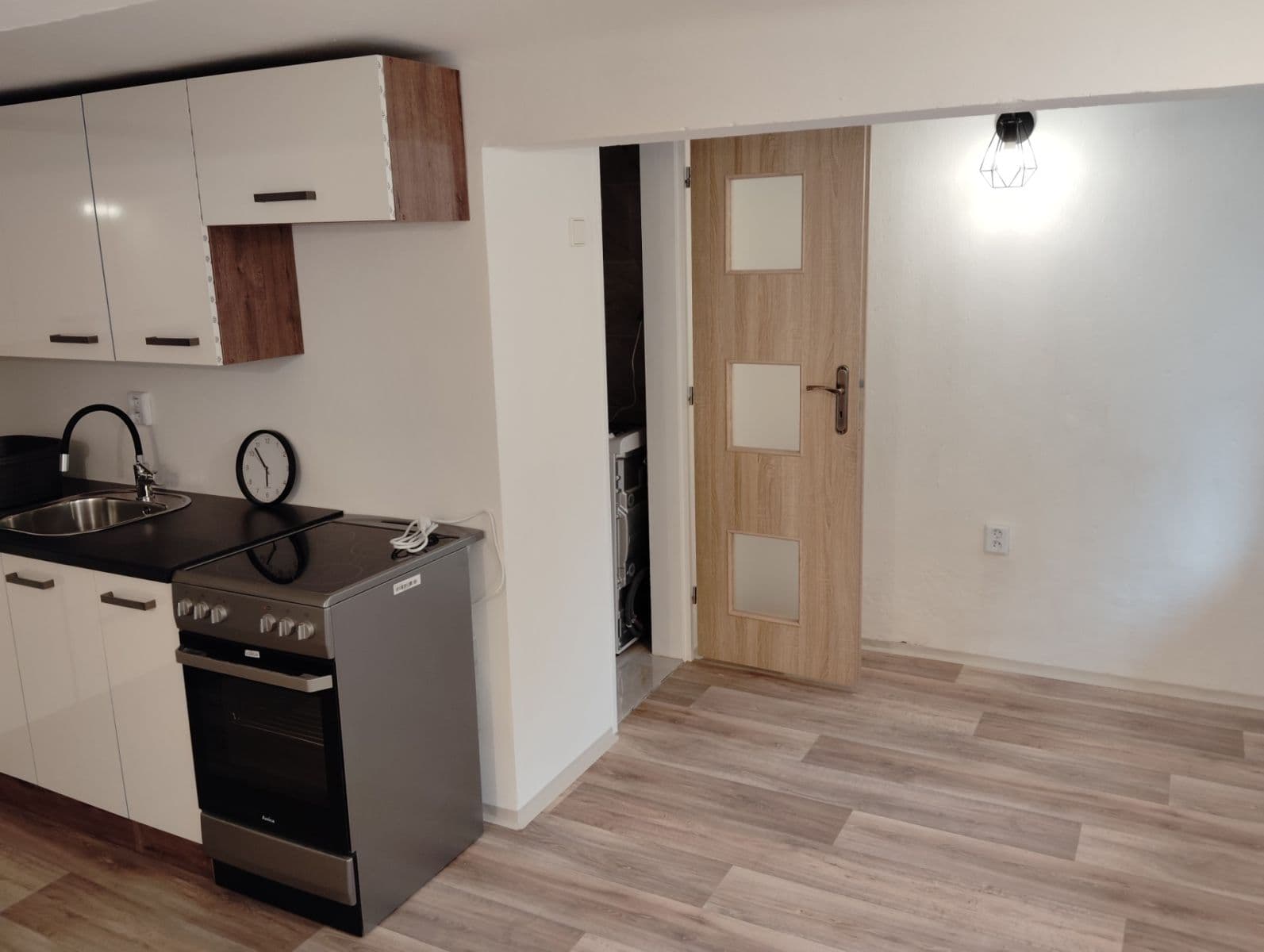 Studio flat to rent, 20 m², Cyrilská, Olomouc, Olomoucký Region Studio flat to rent, 20 m², Cyrilská, Olomouc, Olomoucký Region