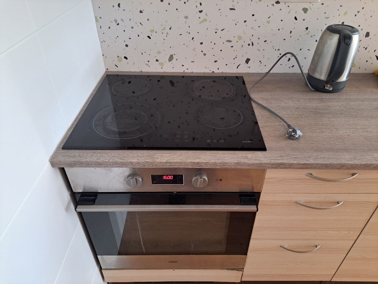 1 bedroom with open-plan kitchen flat to rent, 47 m², Chalabalova, Prague, Prague 1 bedroom with open-plan kitchen flat to rent, 47 m², Chalabalova, Prague, Prague