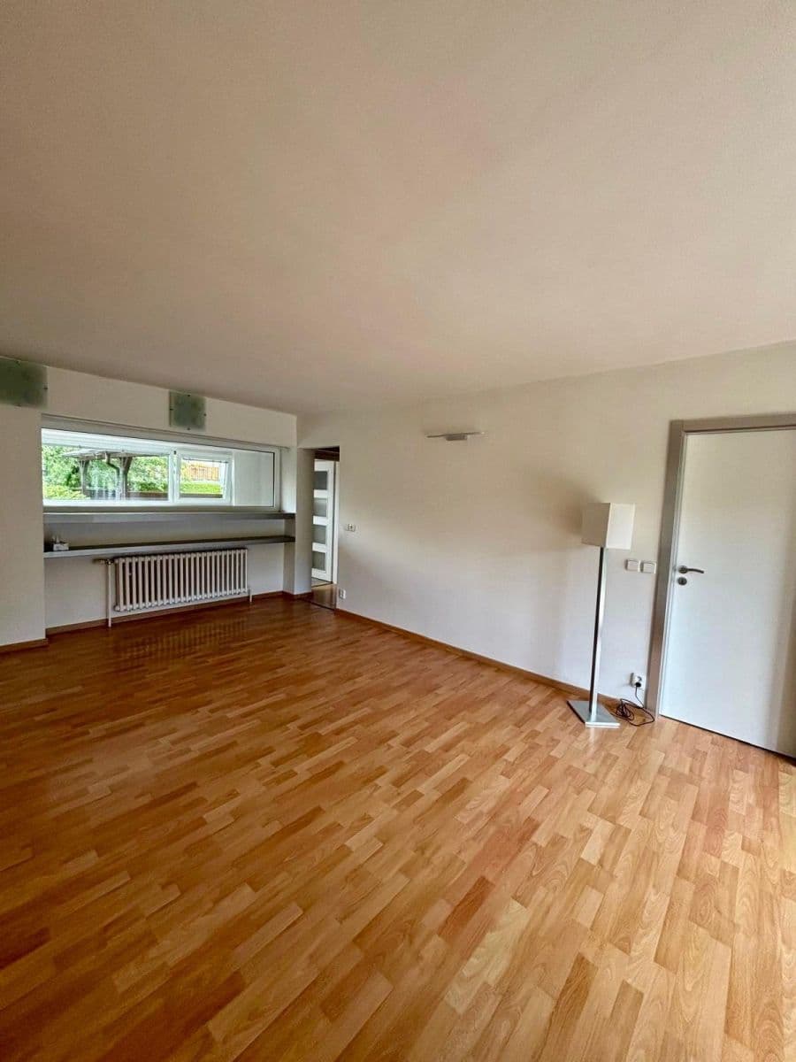 2 bedroom flat to rent, 75 m², Slezanů, Prague, Prague 2 bedroom flat to rent, 75 m², Slezanů, Prague, Prague