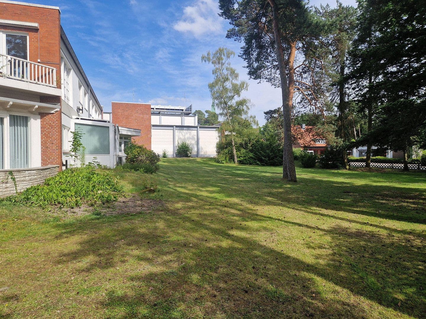 office to rent, 500 m², Bültenweg 19, Adendorf, Lower Saxony office to rent, 500 m², Bültenweg 19, Adendorf, Lower Saxony