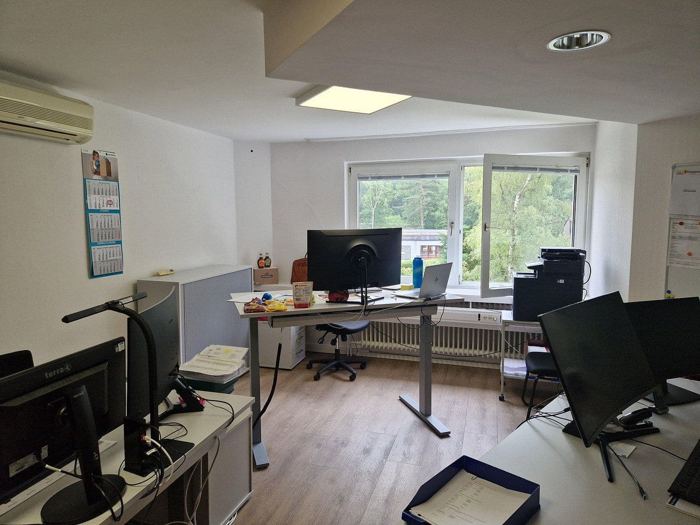 office to rent, 500 m², Bültenweg 19, Adendorf, Lower Saxony office to rent, 500 m², Bültenweg 19, Adendorf, Lower Saxony