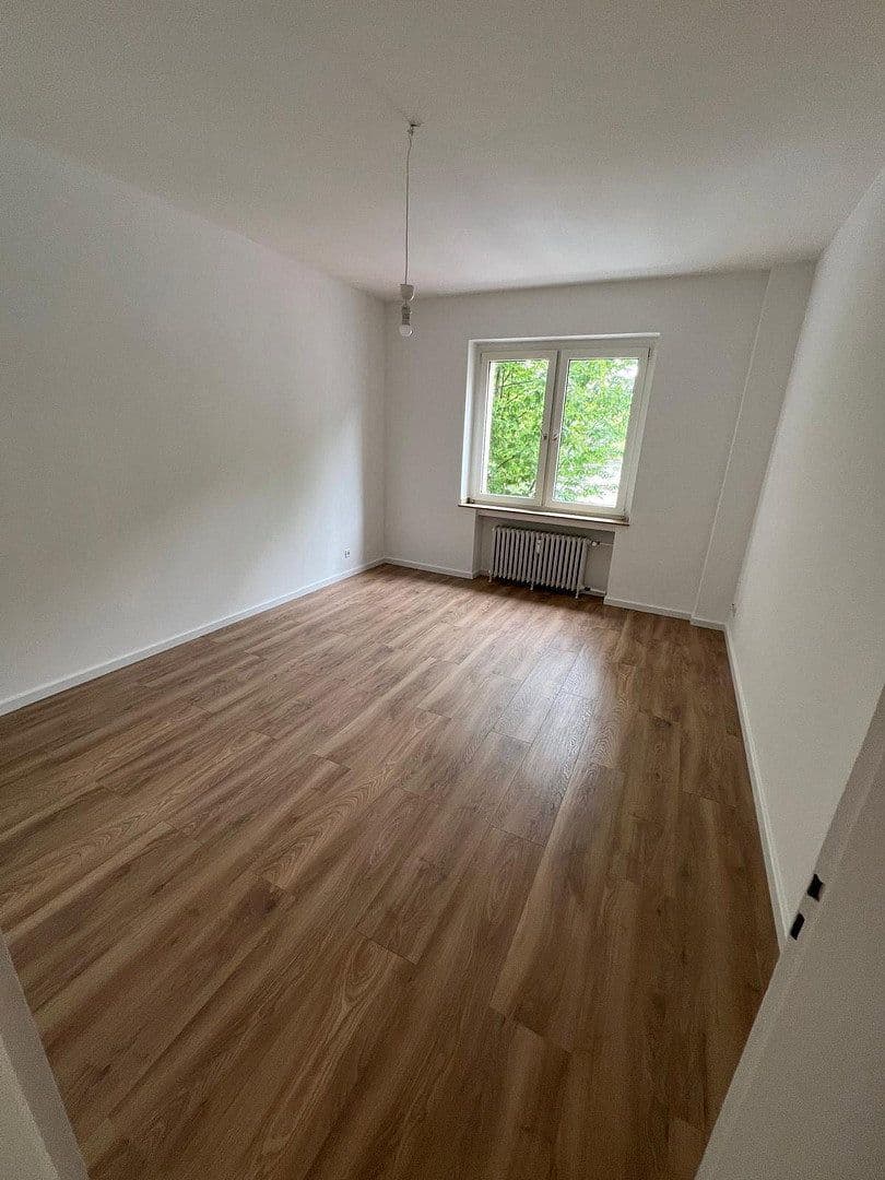 3 bedroom flat to rent, 80 m², Düsseldorf, North Rhine-Westphalia 3 bedroom flat to rent, 80 m², Düsseldorf, North Rhine-Westphalia