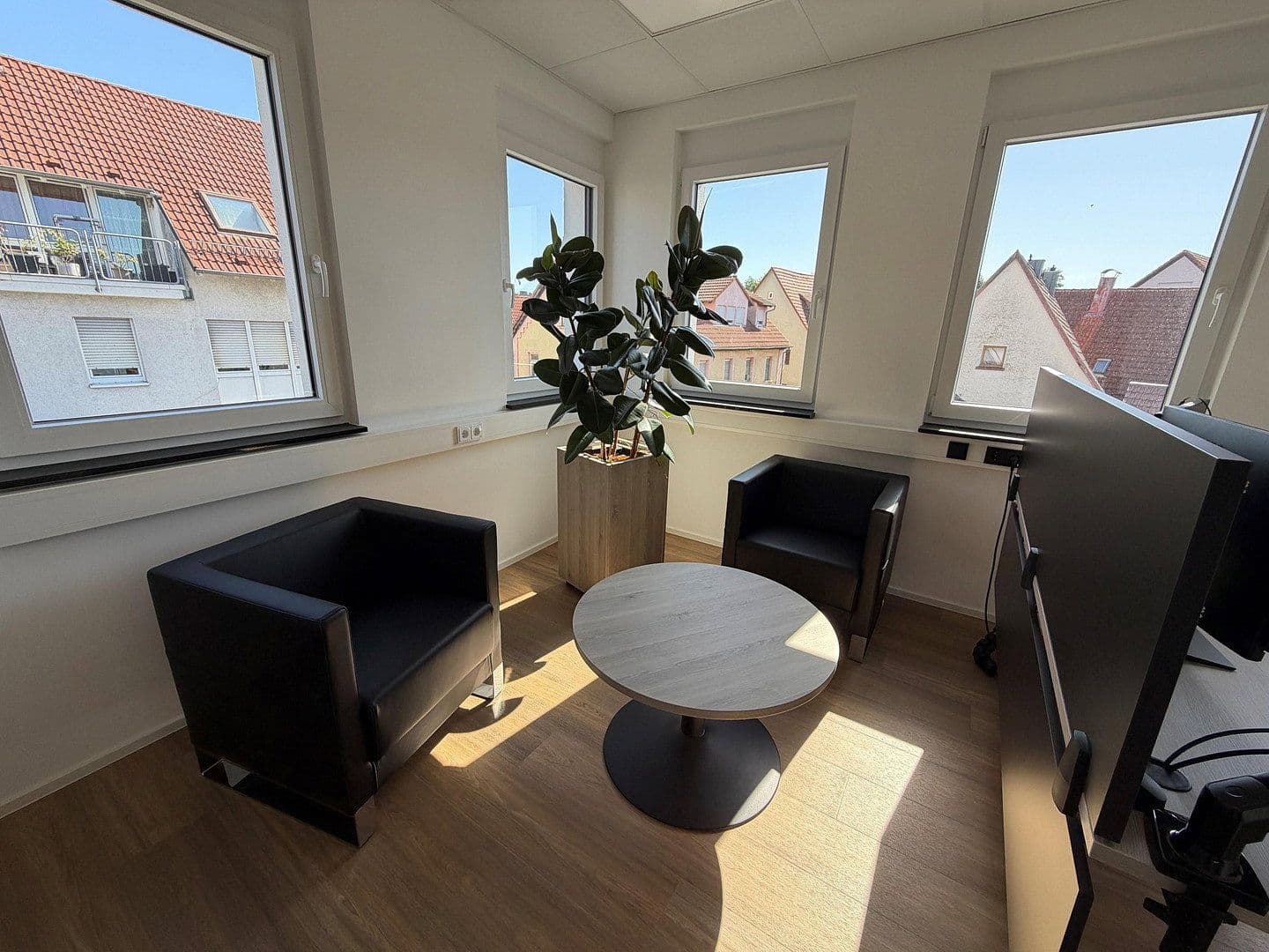 office to rent, 356 m², Heilbronner Straße 8, Kirchardt, Baden-Württemberg office to rent, 356 m², Heilbronner Straße 8, Kirchardt, Baden-Württemberg