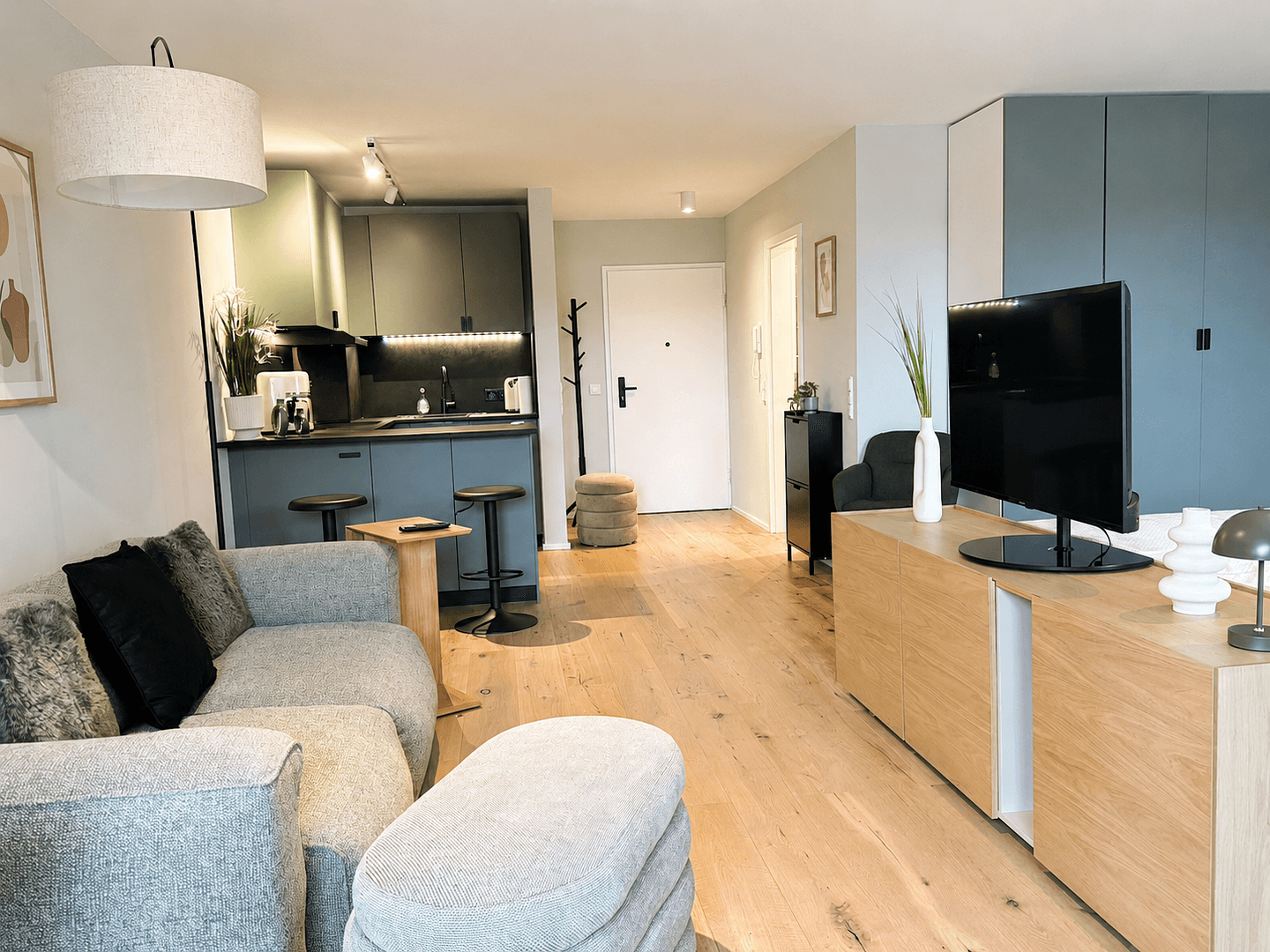 Studio flat to rent, 48 m², Herdweg 94G, Stuttgart, Baden-Württemberg Studio flat to rent, 48 m², Herdweg 94G, Stuttgart, Baden-Württemberg