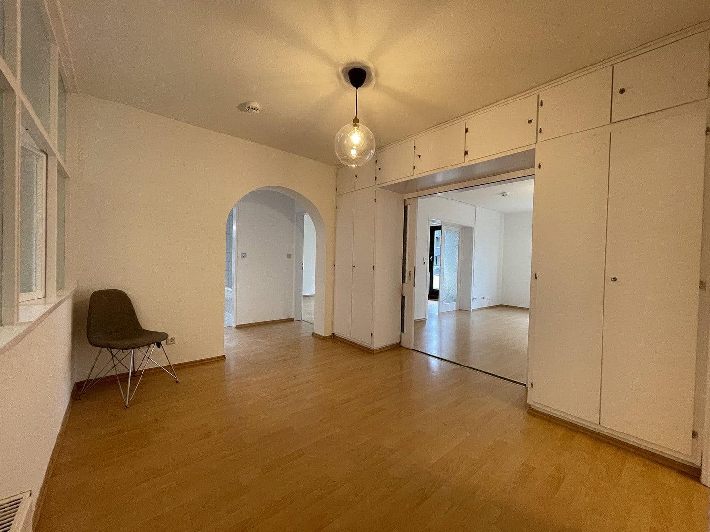 4 bedroom flat to rent, 120 m², Wiesenau 21, Frankfurt am Main, Hesse 4 bedroom flat to rent, 120 m², Wiesenau 21, Frankfurt am Main, Hesse