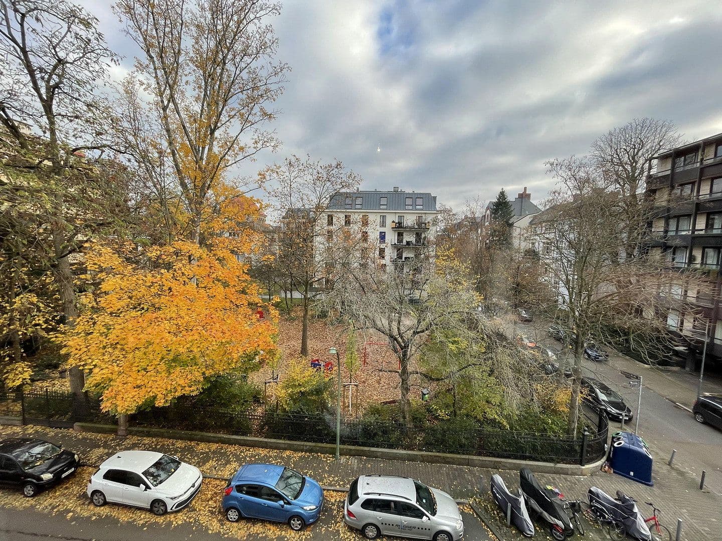 4 bedroom flat to rent, 120 m², Wiesenau 21, Frankfurt am Main, Hesse 4 bedroom flat to rent, 120 m², Wiesenau 21, Frankfurt am Main, Hesse