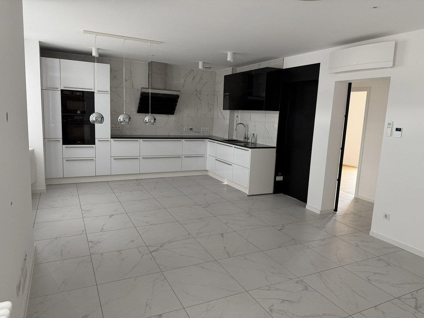 4 bedroom flat for sale, 103 m², Frankfurt am Main, Hesse 4 bedroom flat for sale, 103 m², Frankfurt am Main, Hesse