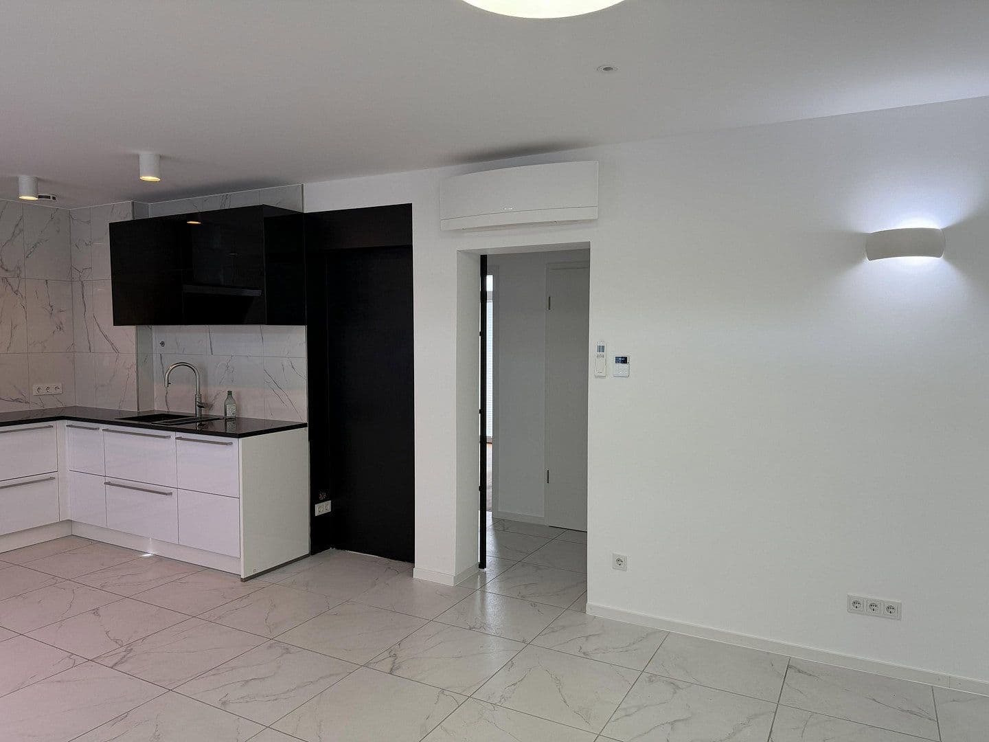 4 bedroom flat for sale, 103 m², Frankfurt am Main, Hesse 4 bedroom flat for sale, 103 m², Frankfurt am Main, Hesse