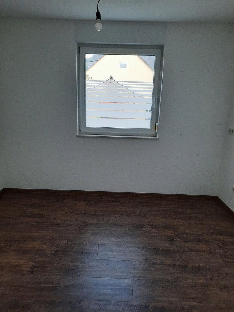 3 bedroom flat for sale, 81 m², Bernkastel-Kues, Rhineland-Palatinate 3 bedroom flat for sale, 81 m², Bernkastel-Kues, Rhineland-Palatinate
