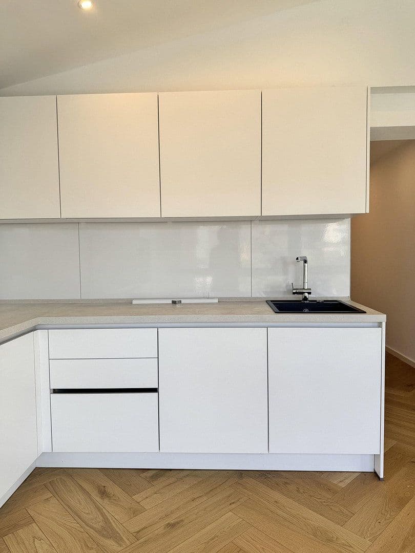 2 bedroom with open-plan kitchen flat to rent, 71 m², Wasenstrasse 31, Stuttgart, Baden-Württemberg 2 bedroom with open-plan kitchen flat to rent, 71 m², Wasenstrasse 31, Stuttgart, Baden-Württemberg