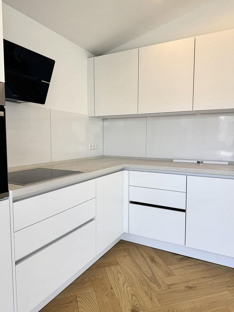 2 bedroom with open-plan kitchen flat to rent, 71 m², Wasenstrasse 31, Stuttgart, Baden-Württemberg 2 bedroom with open-plan kitchen flat to rent, 71 m², Wasenstrasse 31, Stuttgart, Baden-Württemberg
