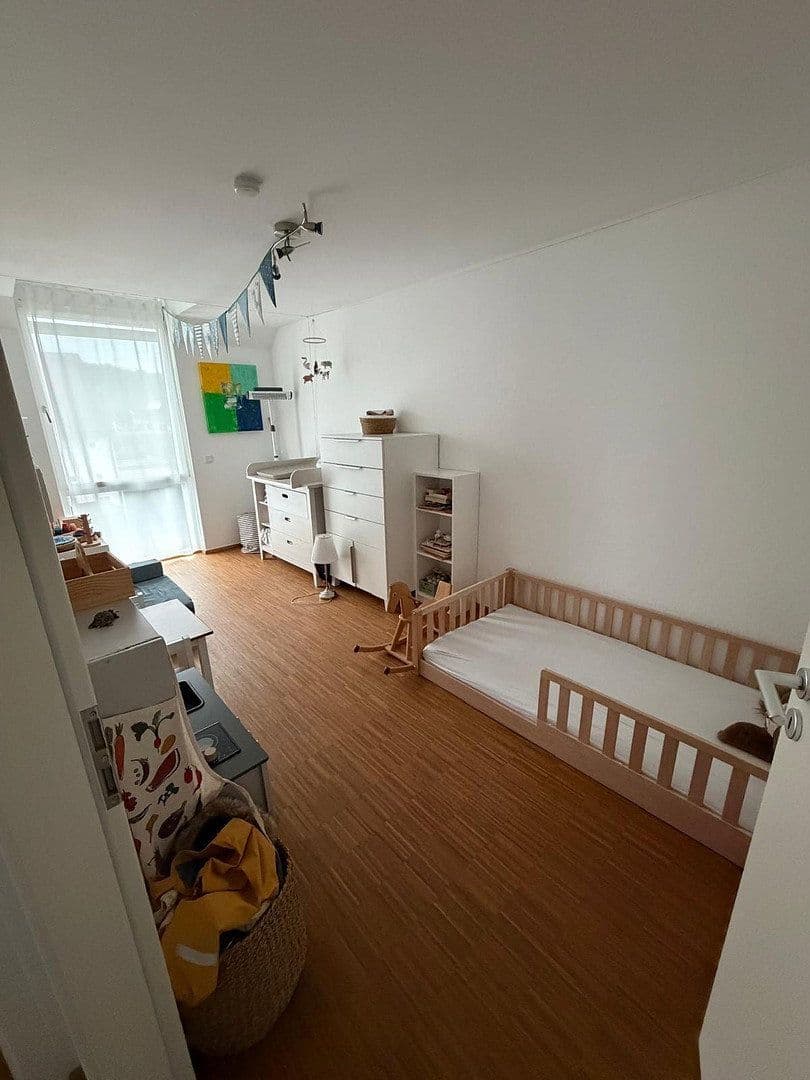 4 bedroom flat to rent, 95 m², Wendlingen am Neckar, Baden-Württemberg 4 bedroom flat to rent, 95 m², Wendlingen am Neckar, Baden-Württemberg