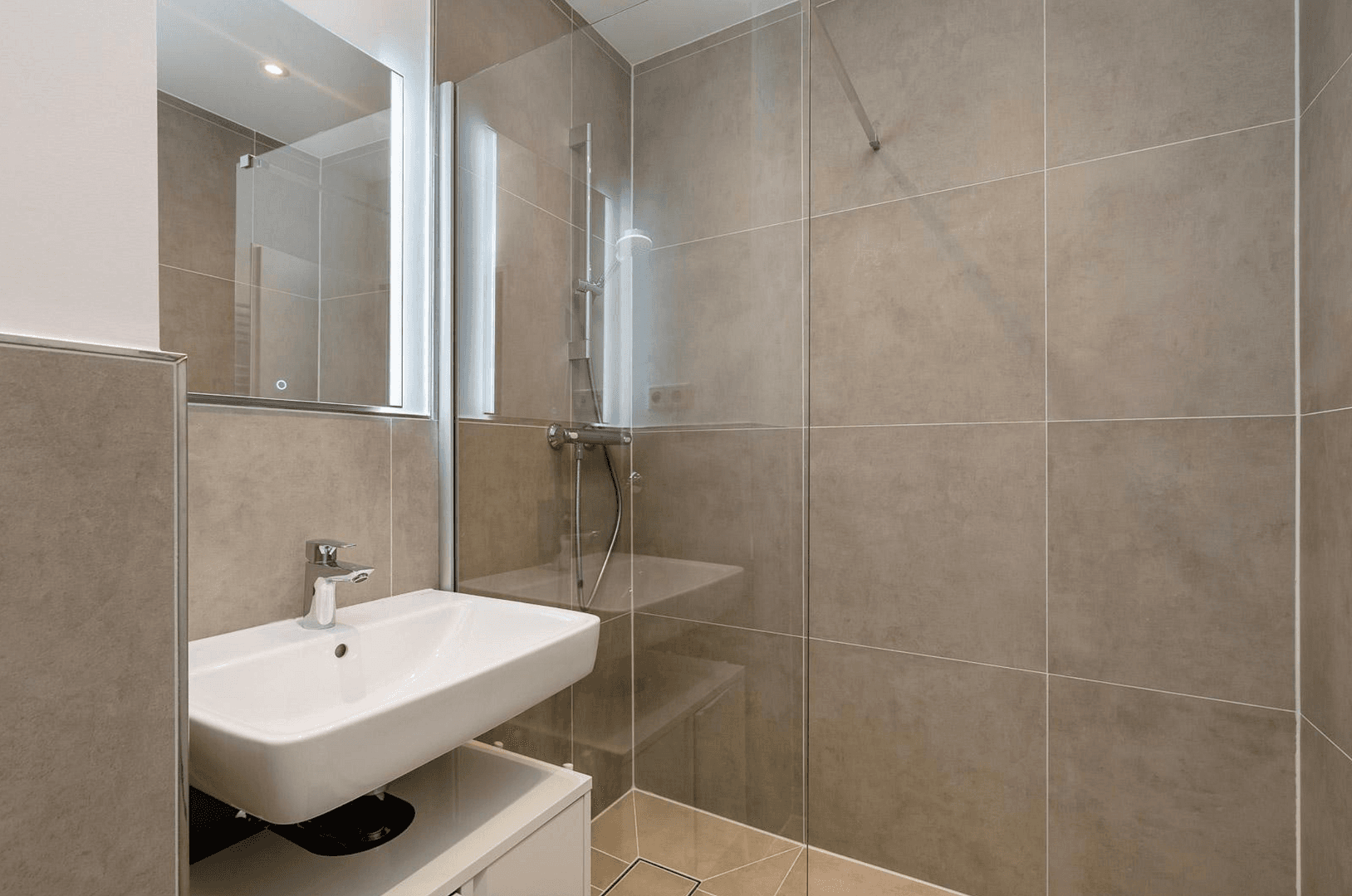 3 bedroom flat for sale, 65 m², Düsseldorf, North Rhine-Westphalia 3 bedroom flat for sale, 65 m², Düsseldorf, North Rhine-Westphalia