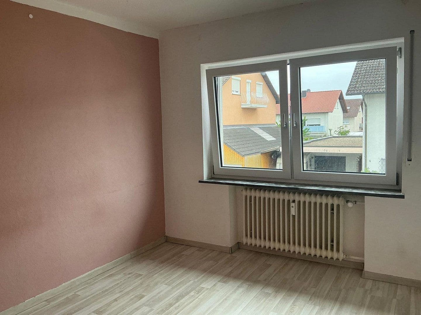 3 bedroom with open-plan kitchen flat for sale, 120 m², Forst, Baden-Württemberg 3 bedroom with open-plan kitchen flat for sale, 120 m², Forst, Baden-Württemberg