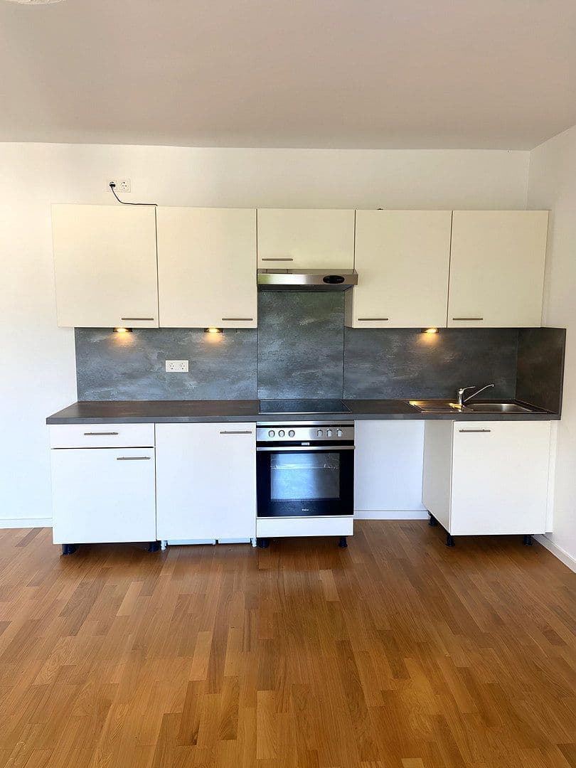 3 bedroom flat to rent, 78 m², Fürstenrieder Str. 35, München, Bavaria 3 bedroom flat to rent, 78 m², Fürstenrieder Str. 35, München, Bavaria