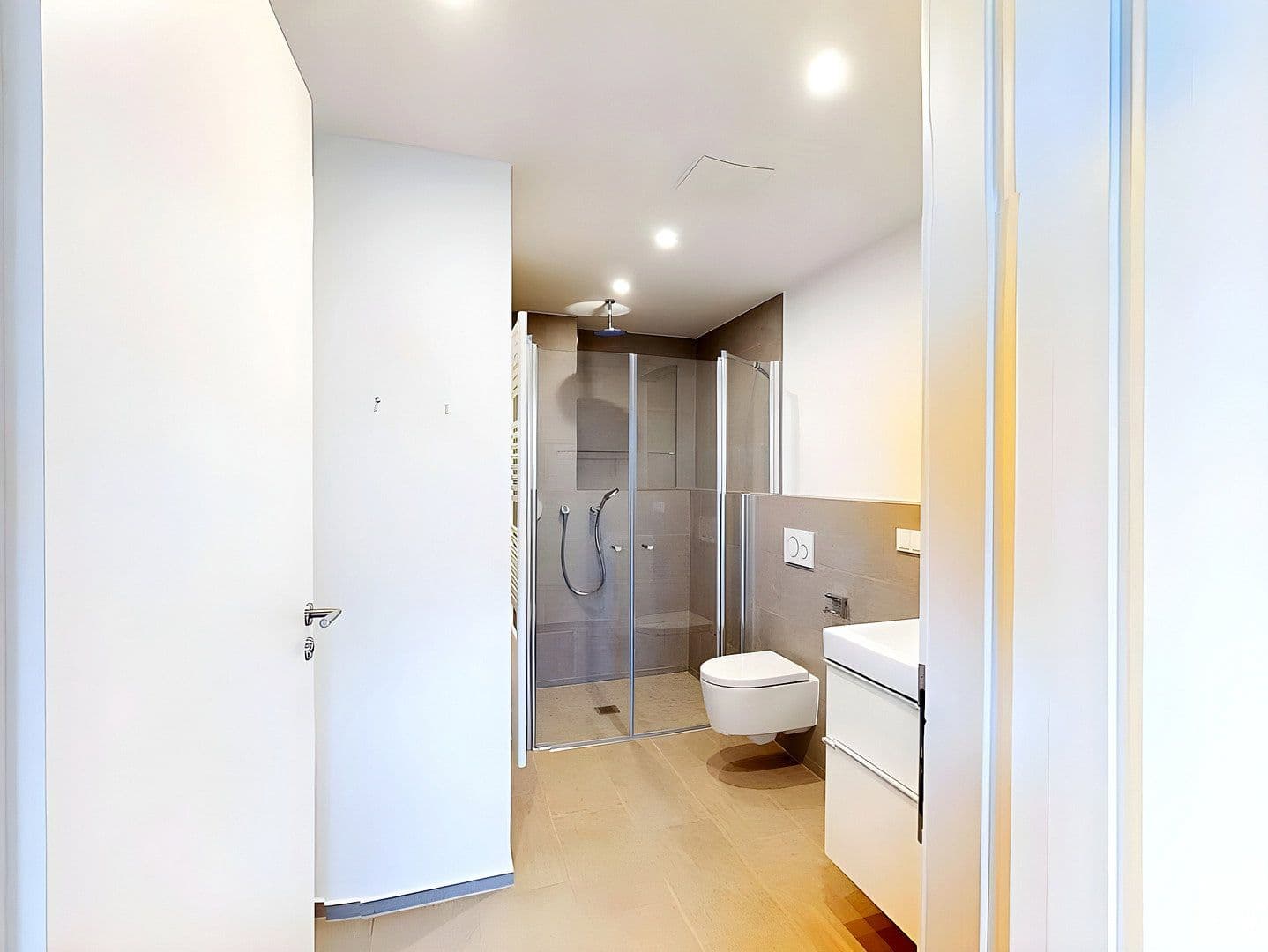2 bedroom flat to rent, 67 m², Frankfurt-Mainkur, Frankfurt am Main, Hesse 2 bedroom flat to rent, 67 m², Frankfurt-Mainkur, Frankfurt am Main, Hesse