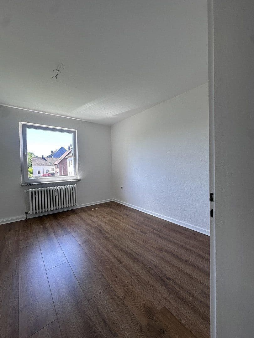 1 bedroom with open-plan kitchen flat to rent, 52 m², Feldmannstr. 85, Oberhausen, North Rhine-Westphalia 1 bedroom with open-plan kitchen flat to rent, 52 m², Feldmannstr. 85, Oberhausen, North Rhine-Westphalia