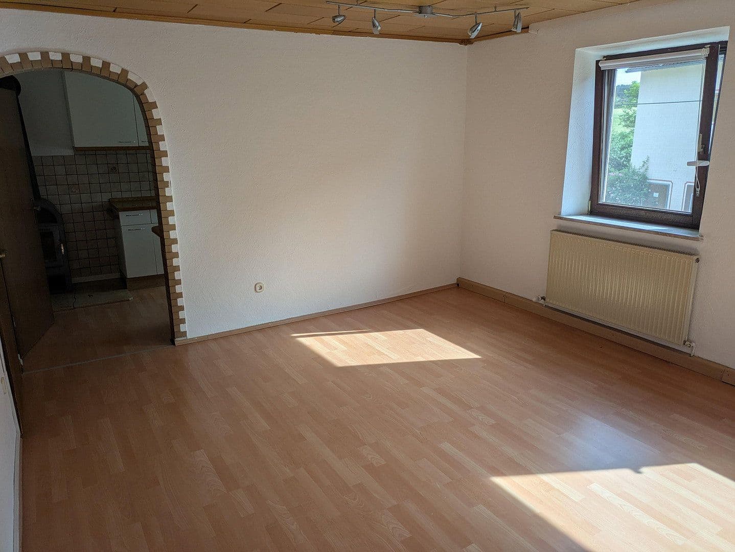 4 bedroom flat to rent, 100 m², Markt Erlbach, Bavaria 4 bedroom flat to rent, 100 m², Markt Erlbach, Bavaria